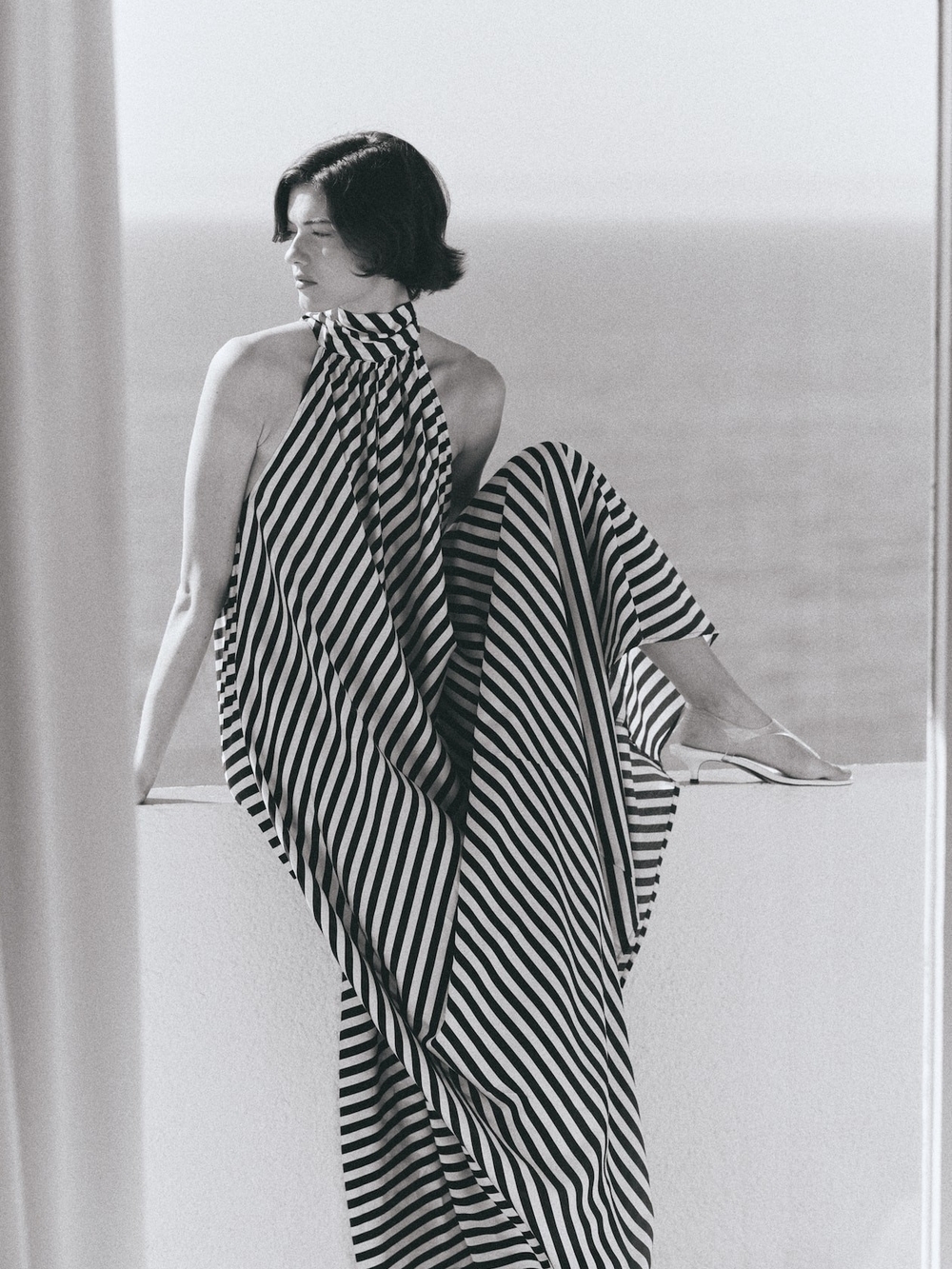 H&M Tie-detail A-line Maxi Dress Navy Blue White Striped Bnwt - Picture 7 of 15